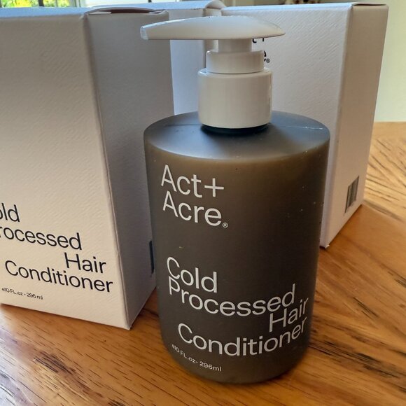 Act & Acre Cold Pressed Hair Conditioner \\ New in Box // 10 oz - Picture 5 of 6